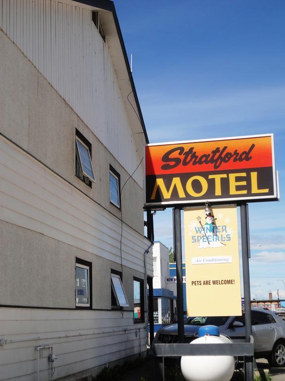 Stratford Motel Whitehorse Exteriör bild