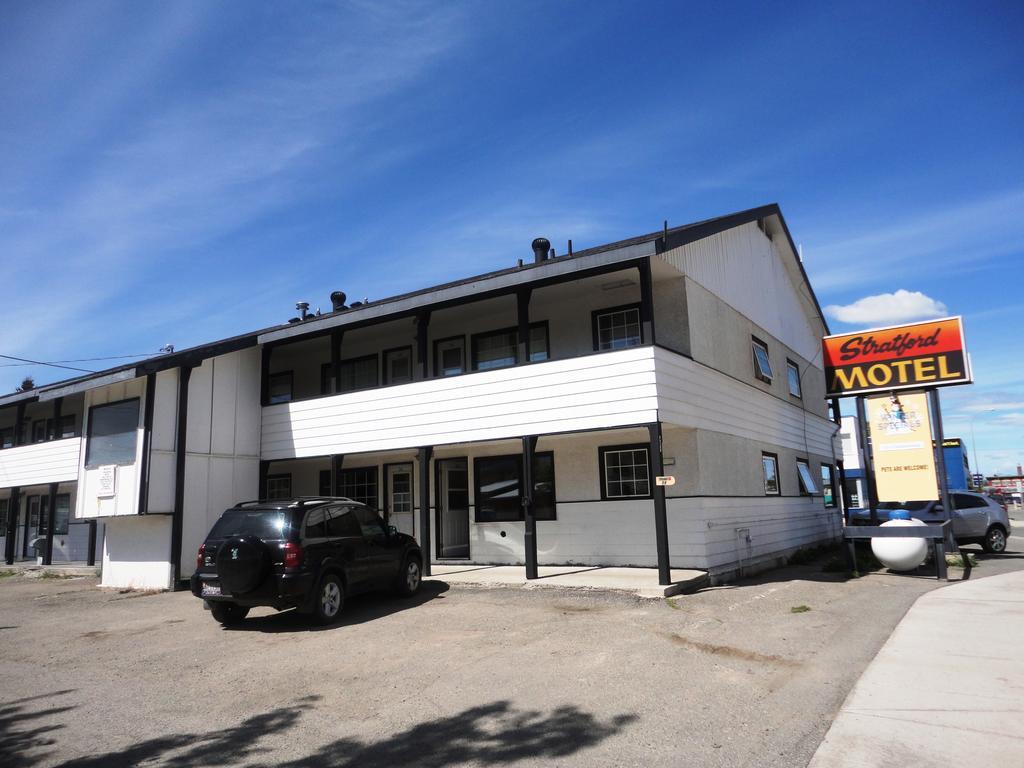 Stratford Motel Whitehorse Exteriör bild
